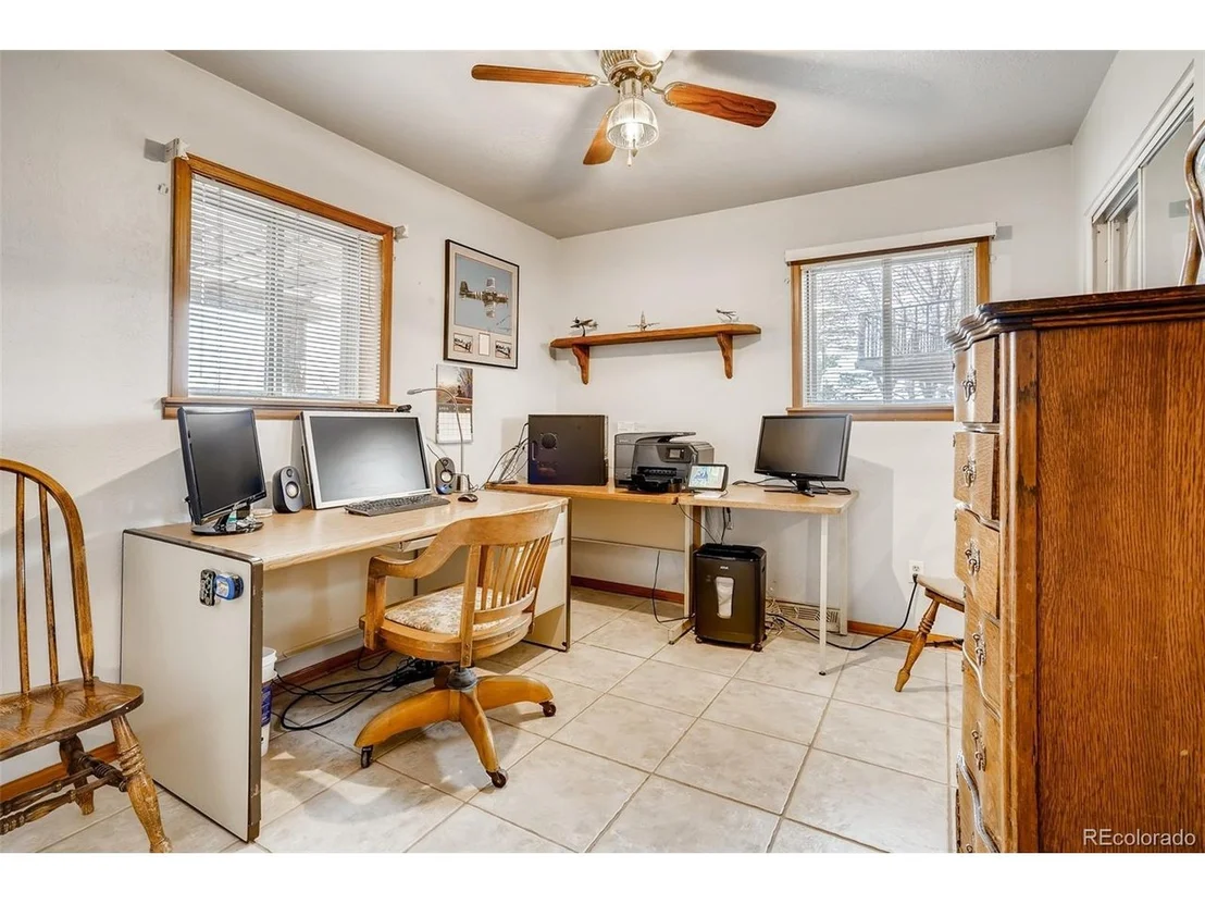 Photo of 5656 W 100th Pl
