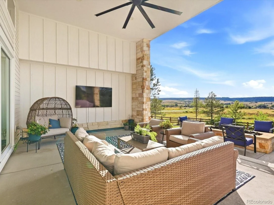 Photo of 1675 Arrowpoint Ct