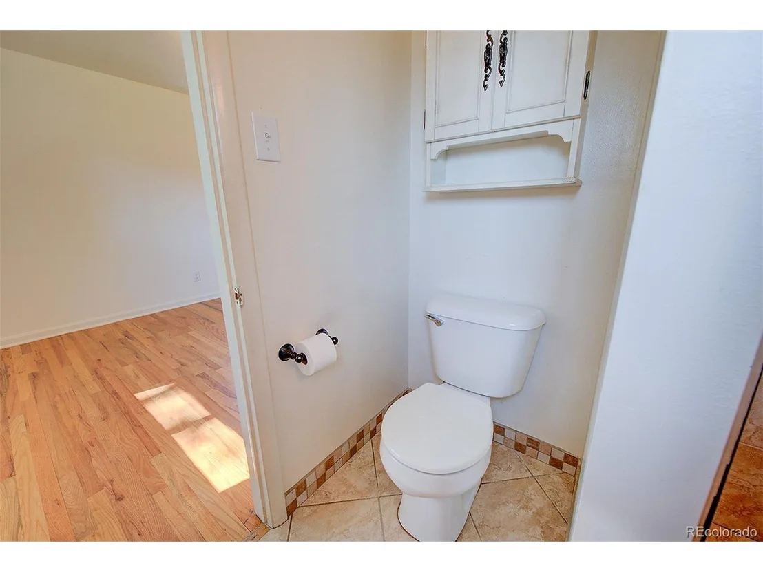 Photo of 6054 Iris Way