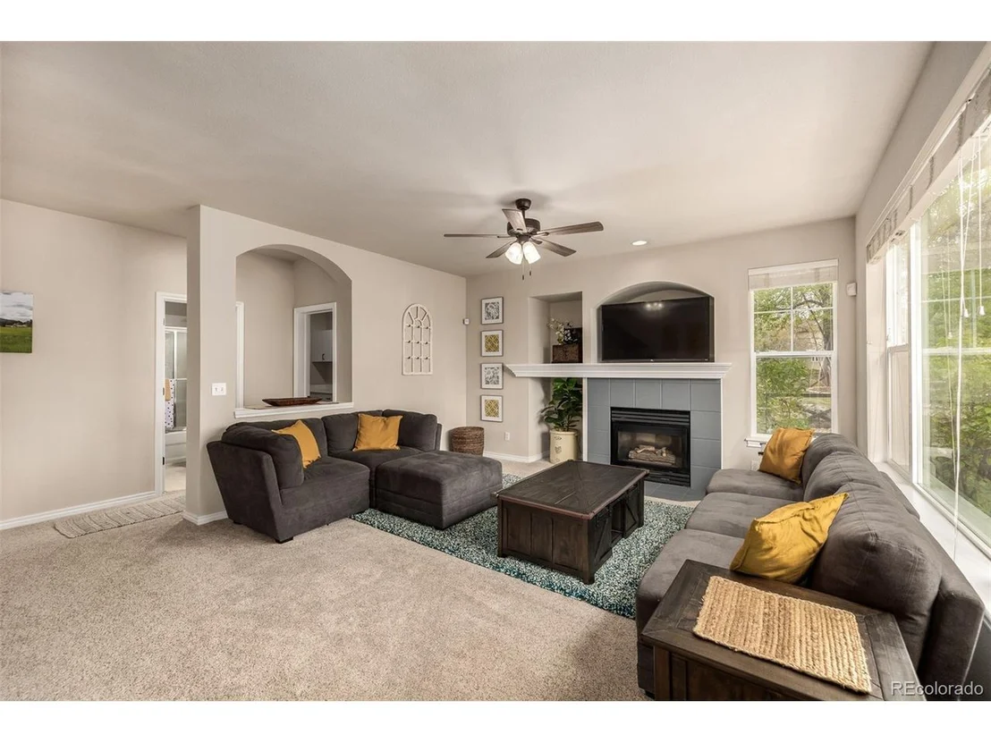 Photo of 1318 Reserve Dr