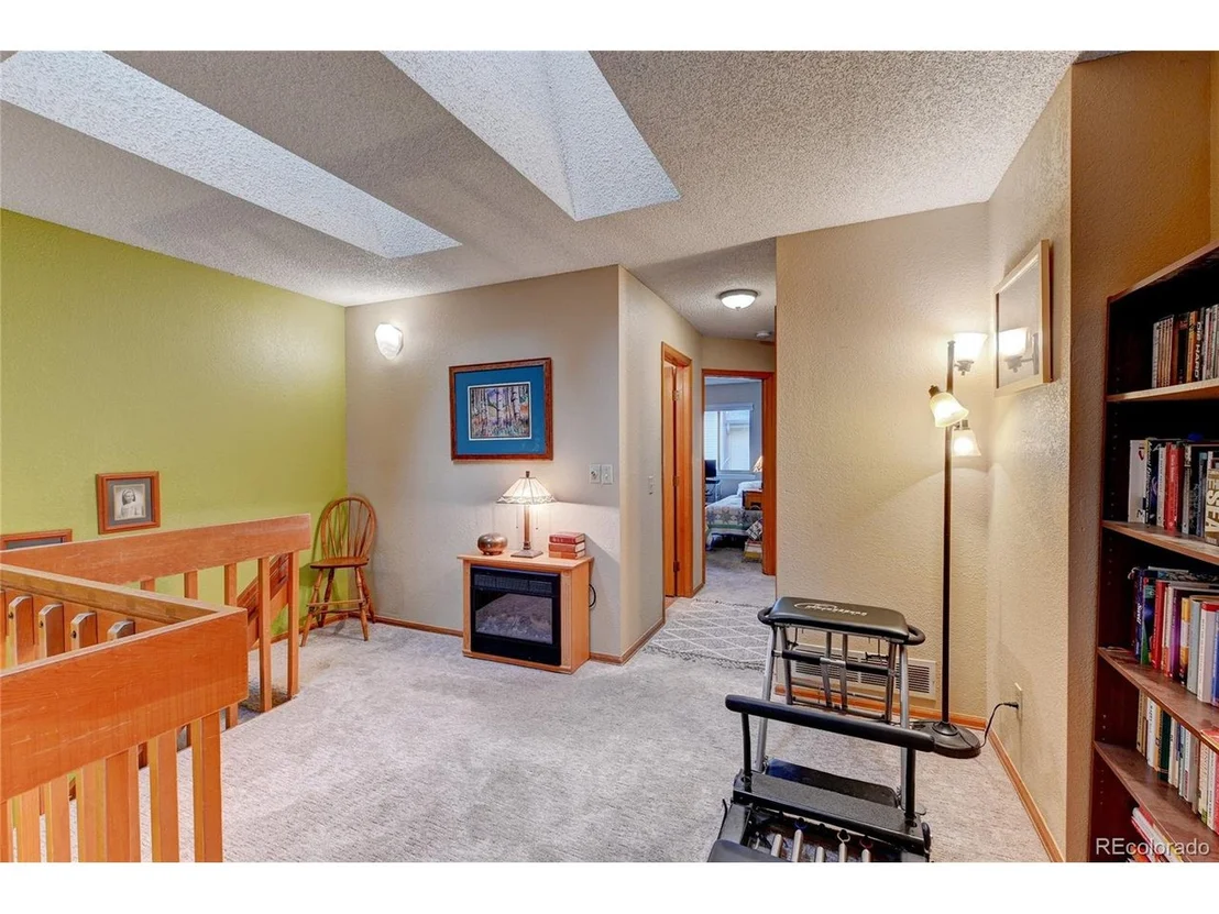 Photo of Unit E at 8774 Allison Dr