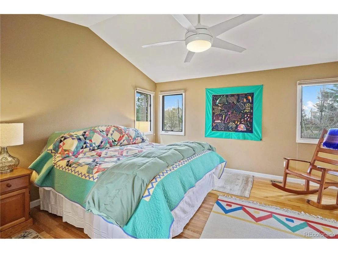 Photo of 2303 Vineyard Pl