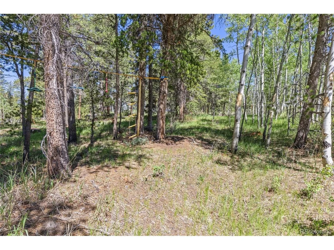 Photo of 283 Foxtail Dr