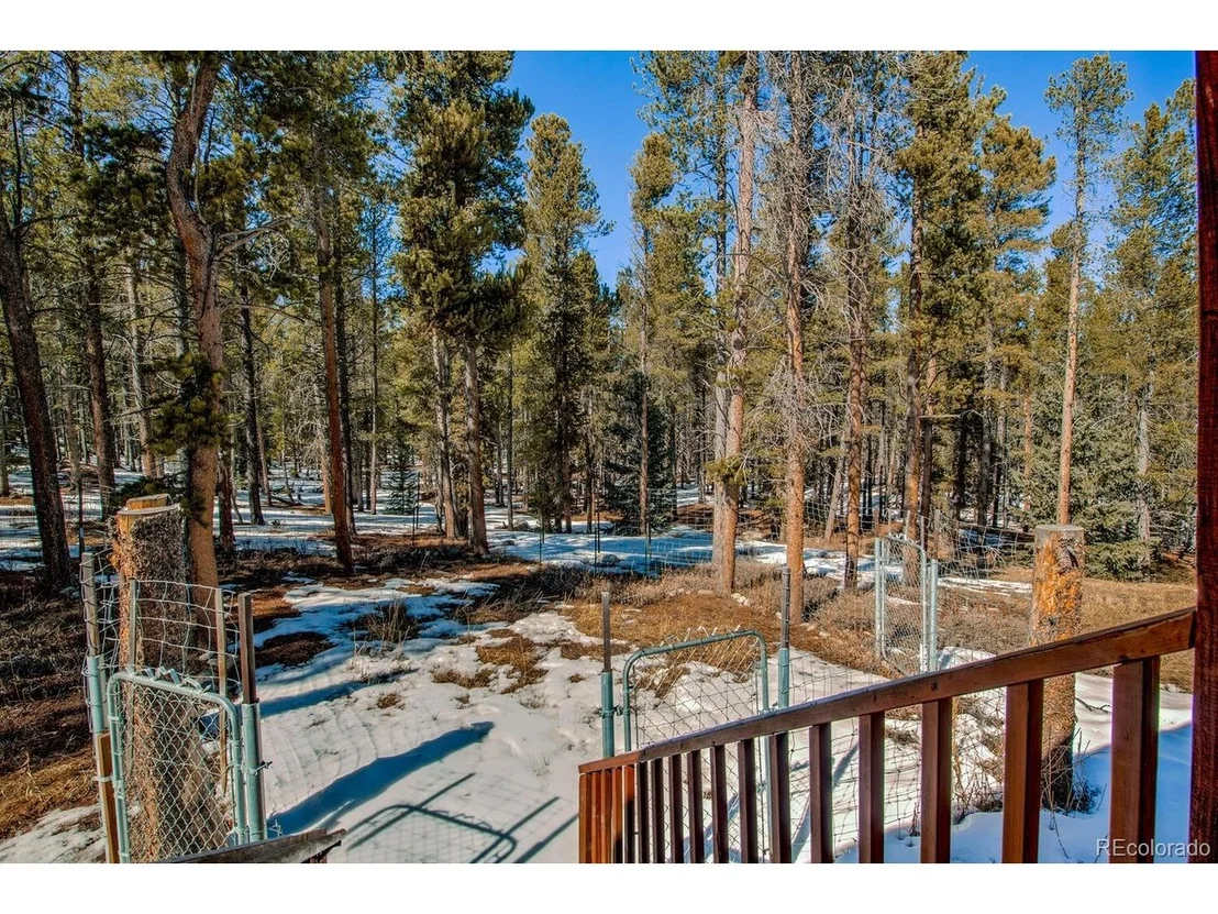 Photo of 154 Lakeside Dr