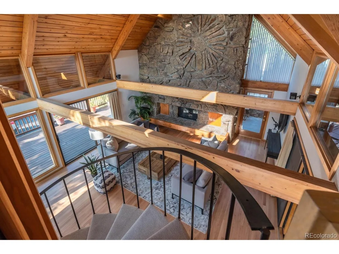 Photo of 2695 Linden Dr