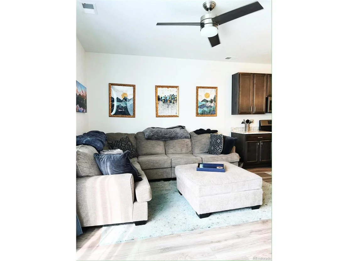 Photo of 3553 Makley Cir