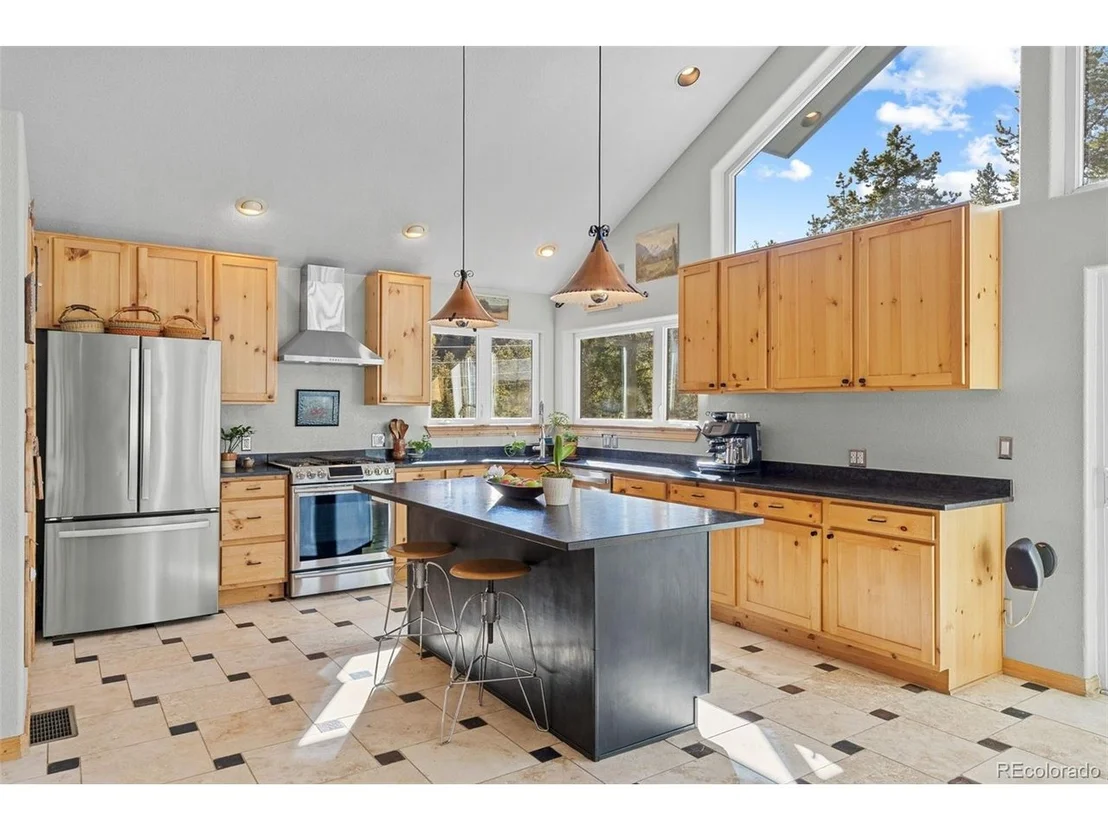 Photo of 32663 Donna Dr