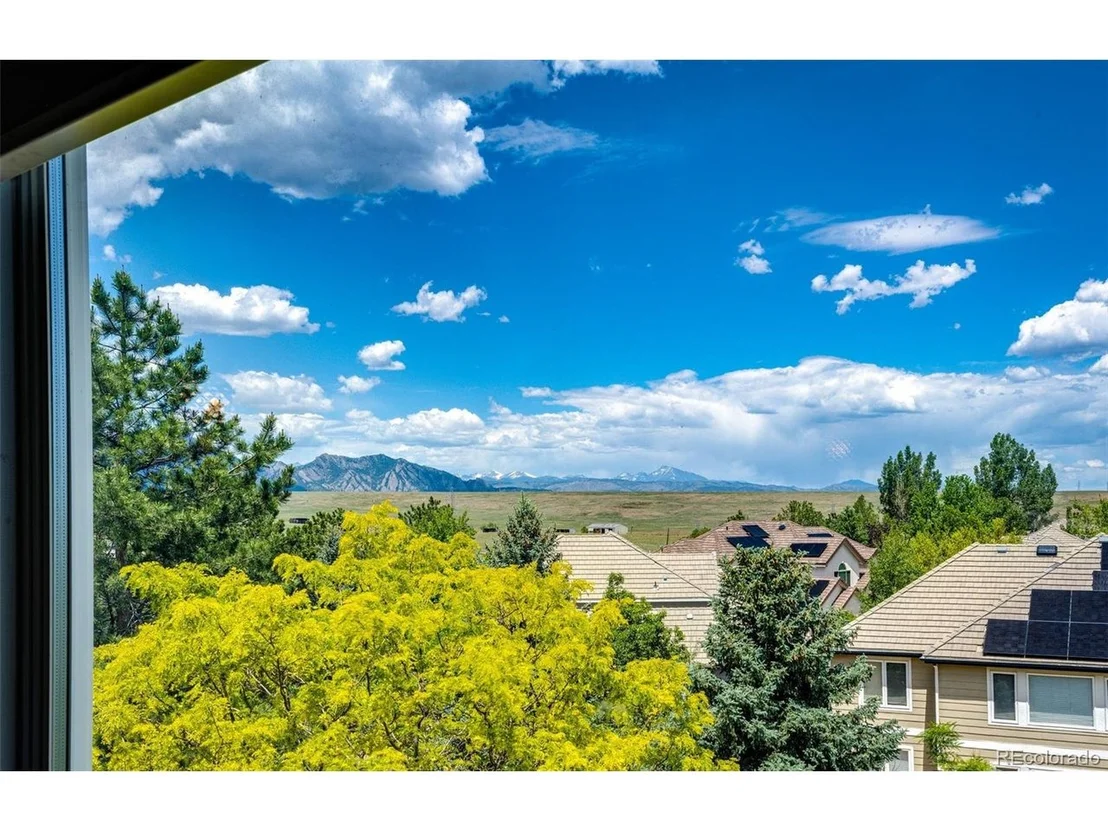 Photo of 341 Amethyst Way