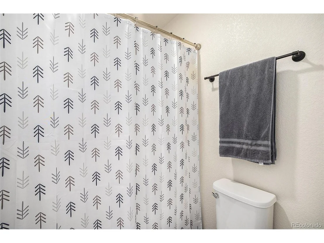 Photo of 47342 Iris Ave