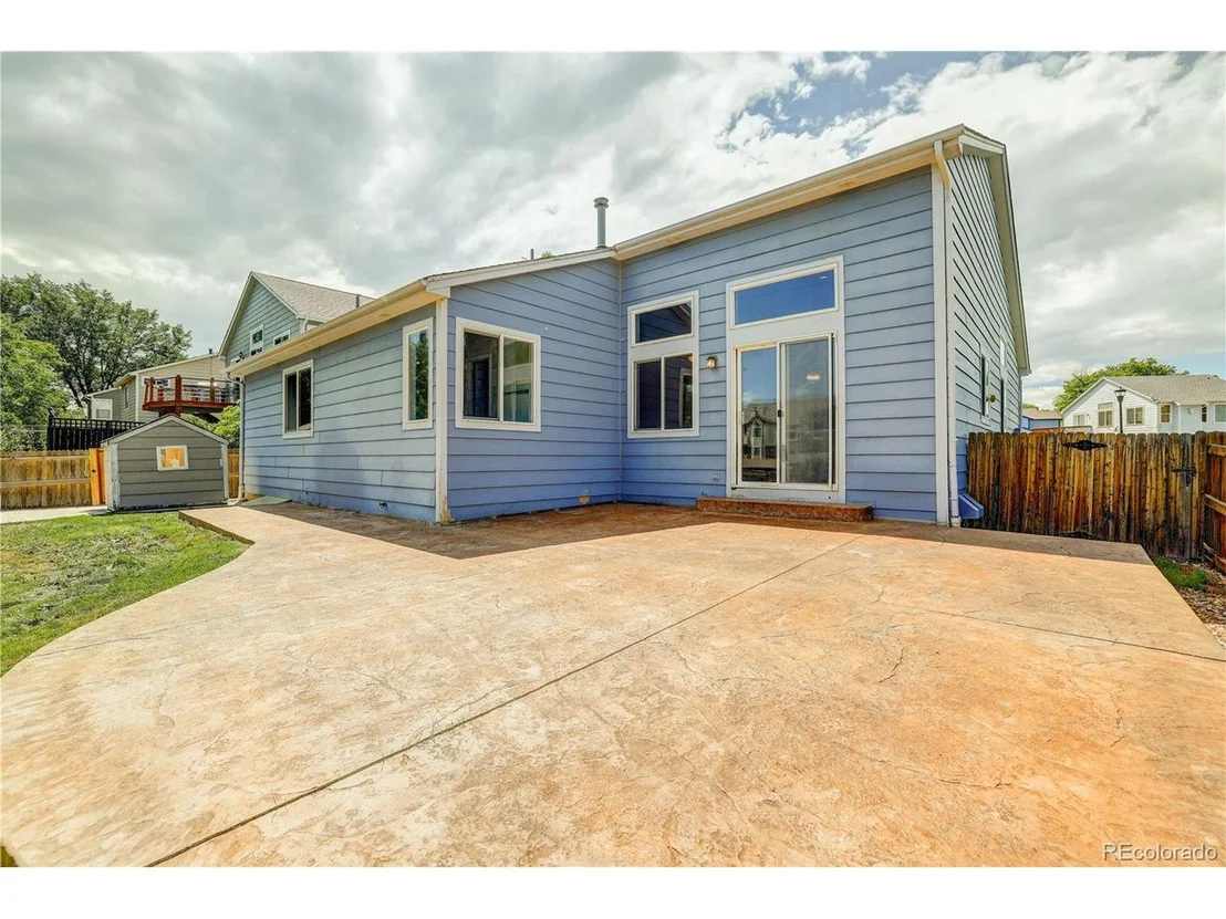 Photo of 732 Bluegrass Dr