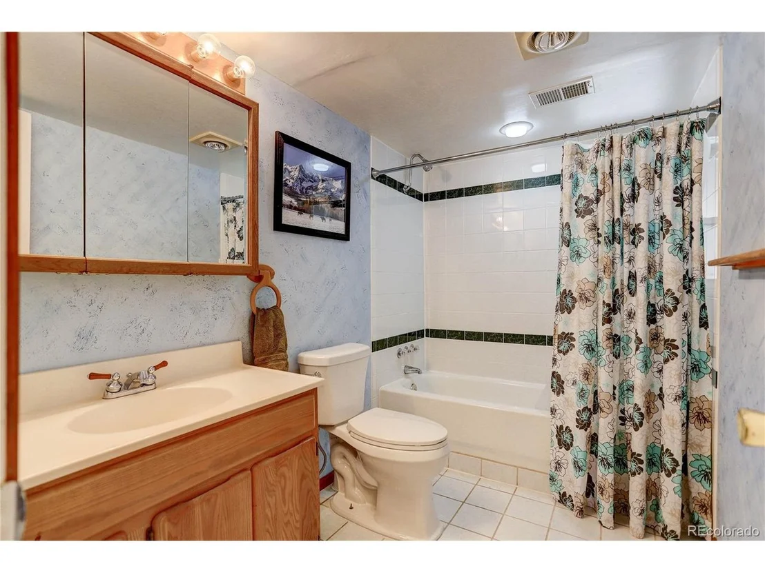 Photo of 6785 Xenon Dr