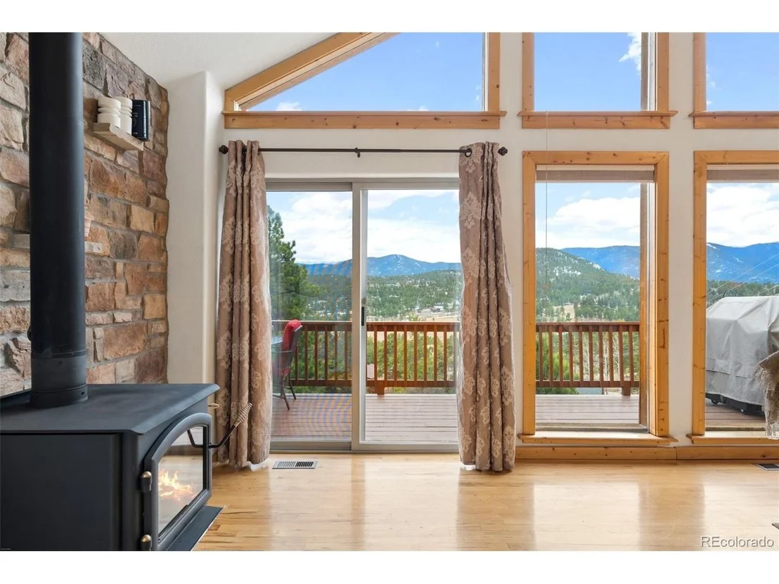 Photo of 34 S Circle Dr
