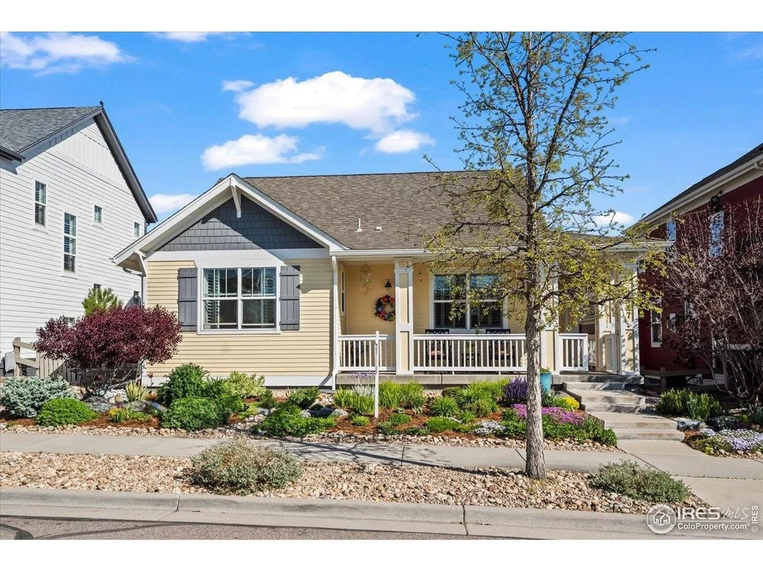 Photo of 2827 Twin Lakes Cir