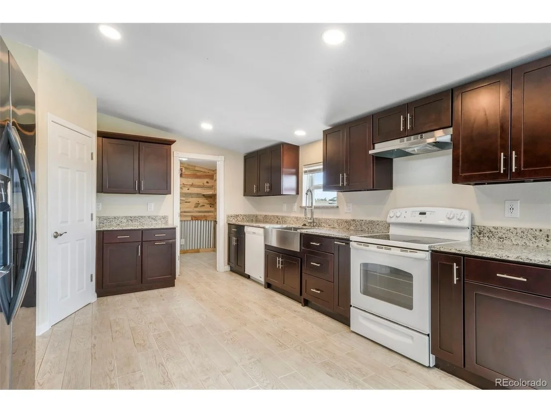 Photo of 6345 Southfork Dr