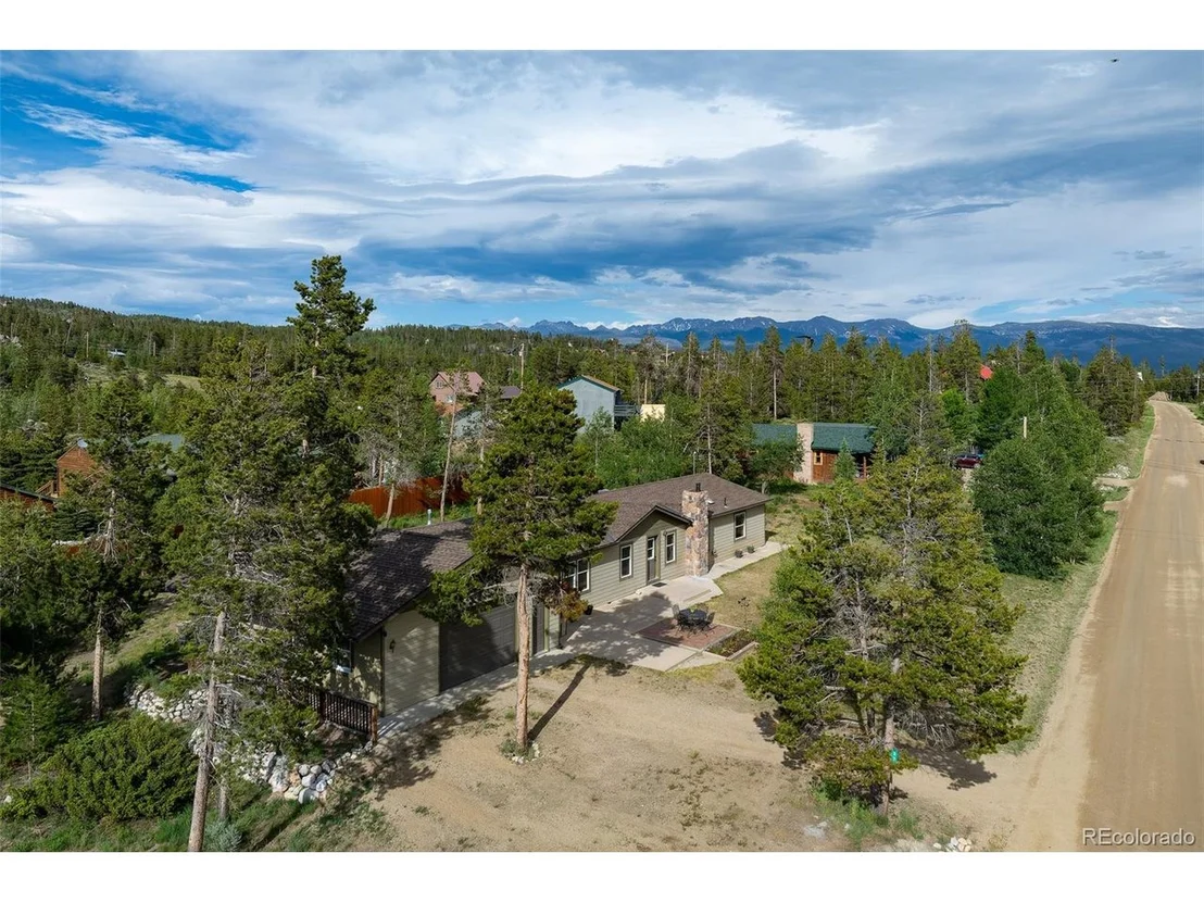 Photo of 327 County Road 5212