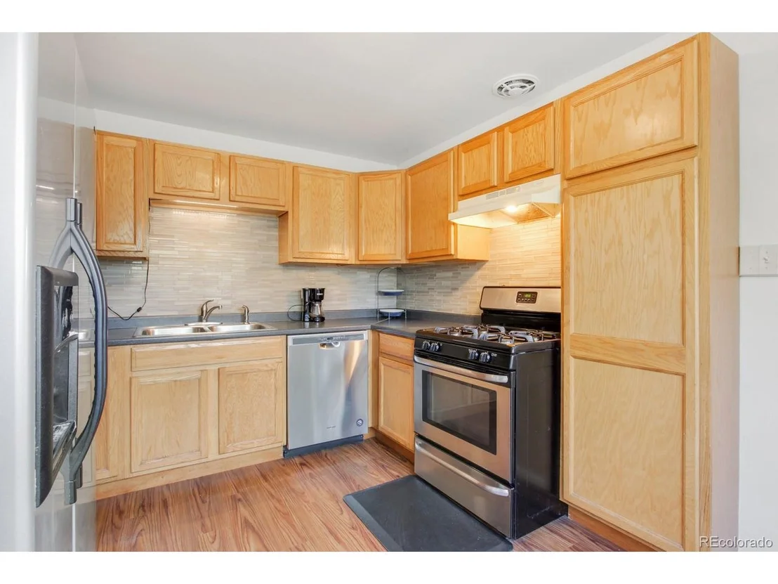 Photo of 3473 W 9th Ave