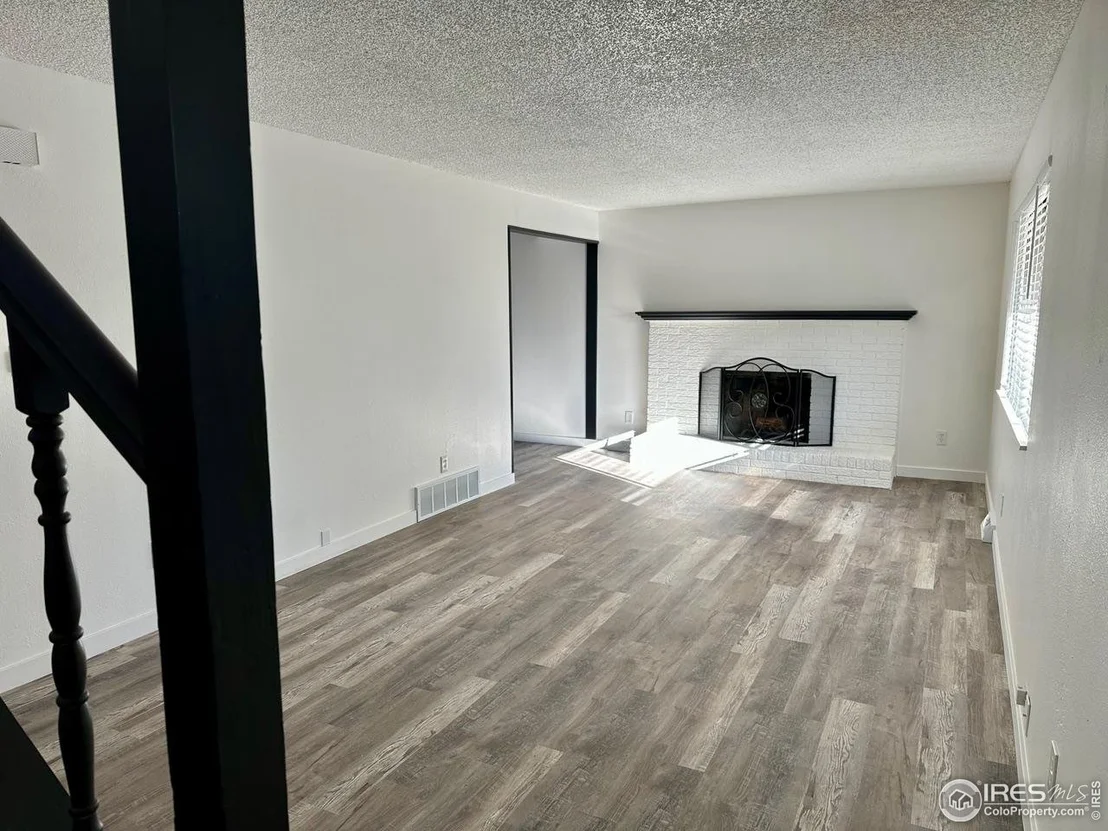 Photo of 169 45th Ave Ct
