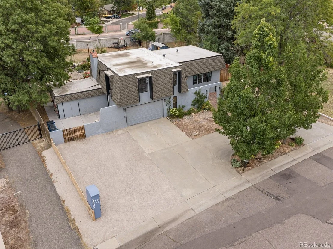Photo of 7690 Kline Dr