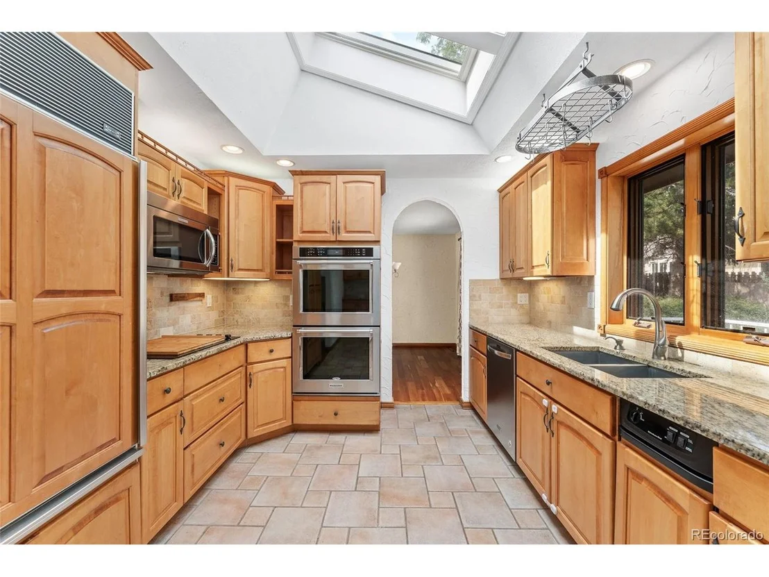 Photo of 7302 Island Cir