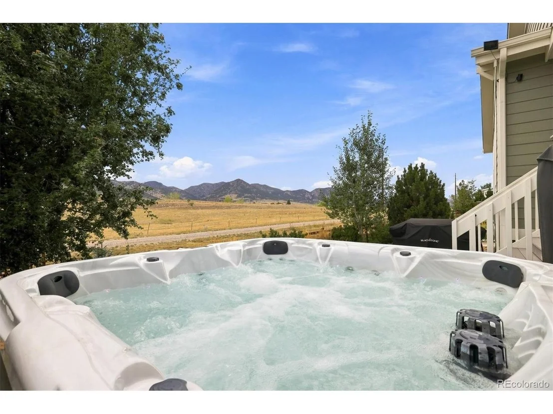 Photo of 9437 Iron Mountain Way