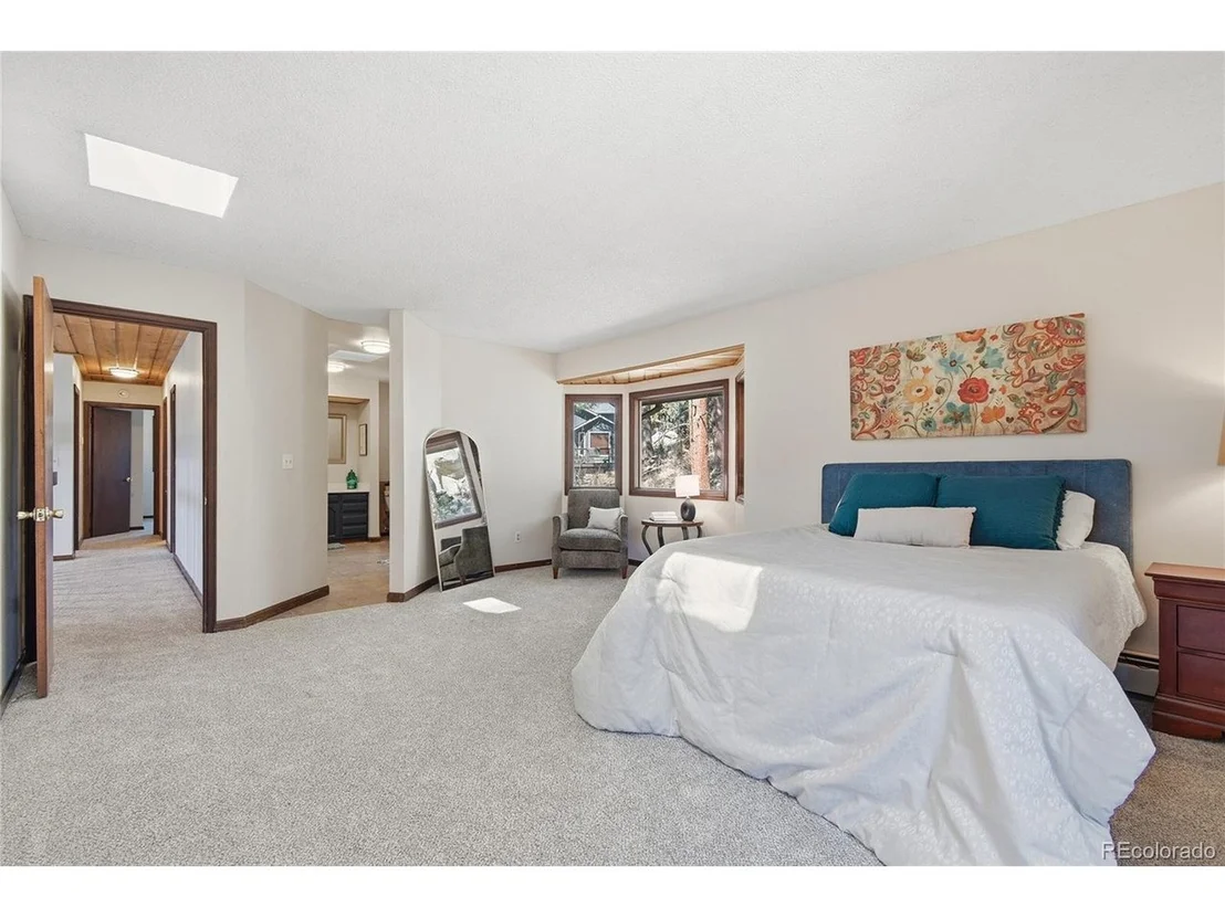 Photo of 27569 Fireweed Dr