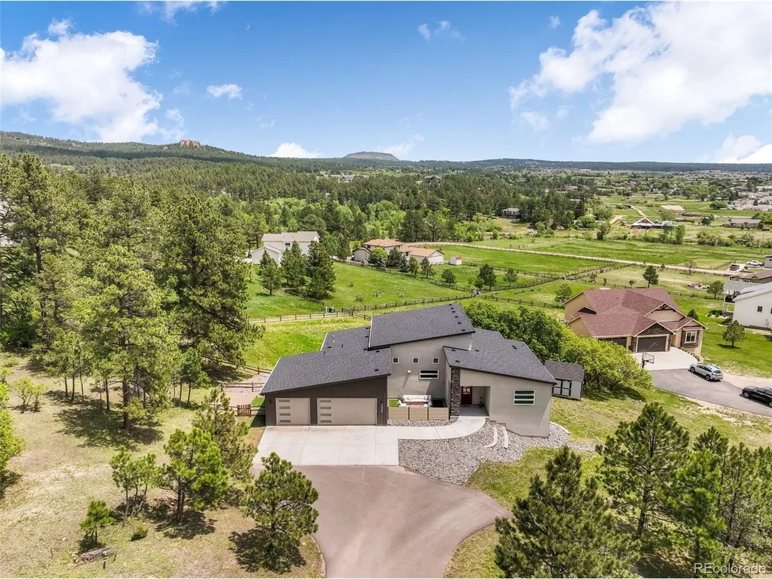 Photo of 3630 Mesa Verde Rd