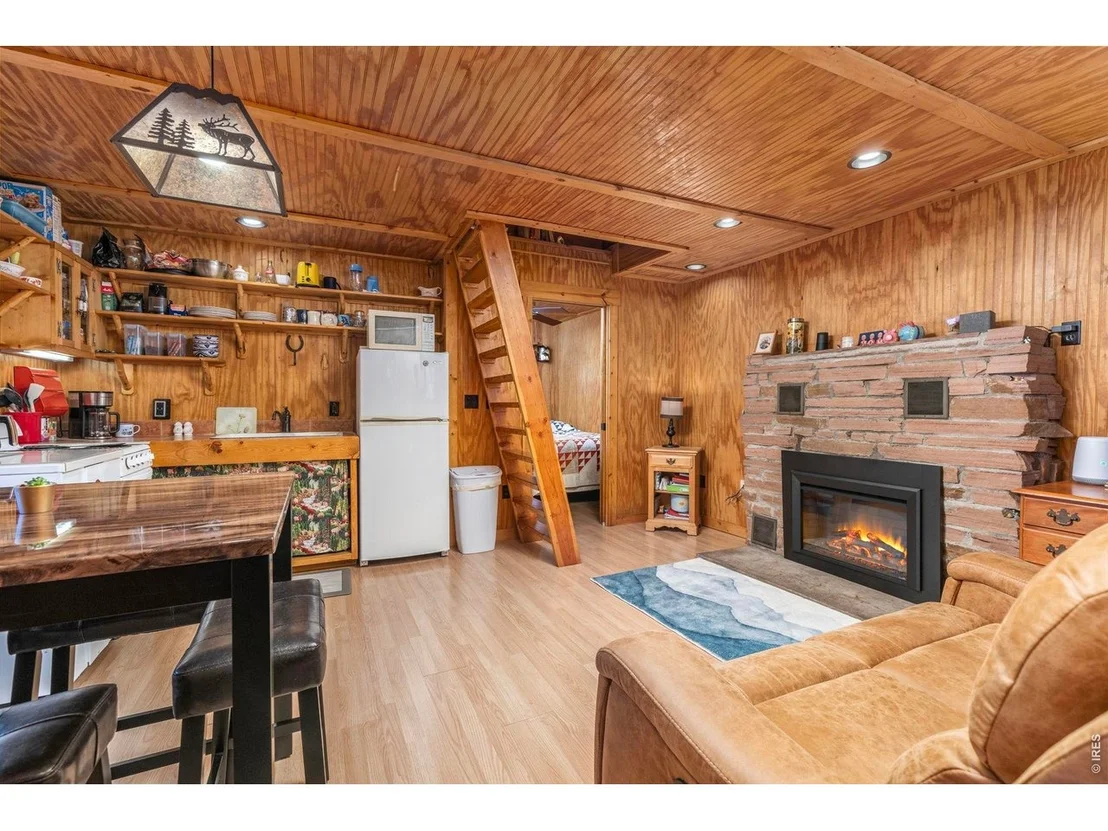 Photo of 105 Observatory Pl