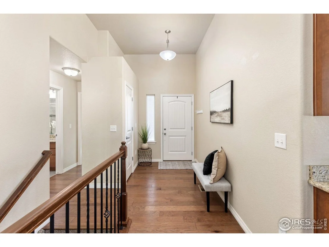Photo of 6038 Carmon Dr