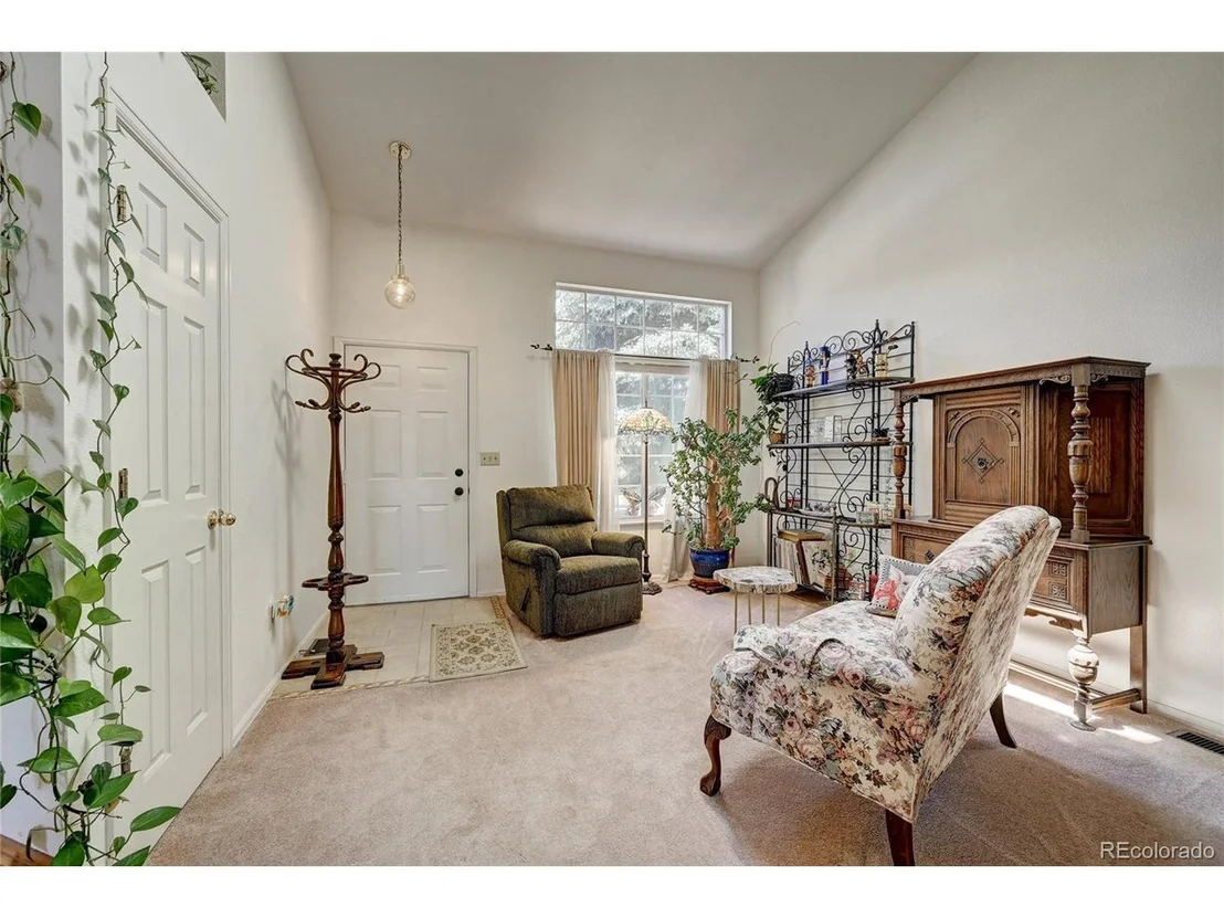 Photo of 7072 Palisade Dr