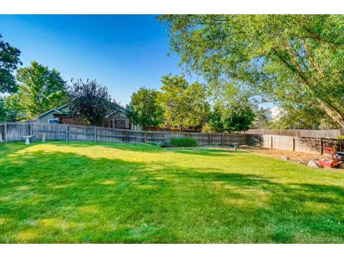 Photo of 2492 Grove Pl
