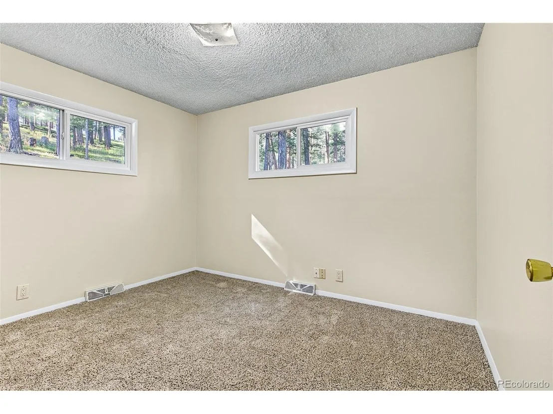 Photo of 29592 Dorothy Rd