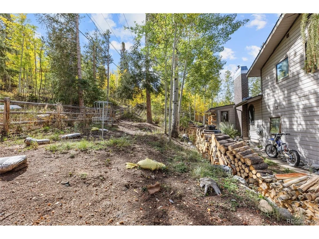 Photo of 208 Deer Path Rd