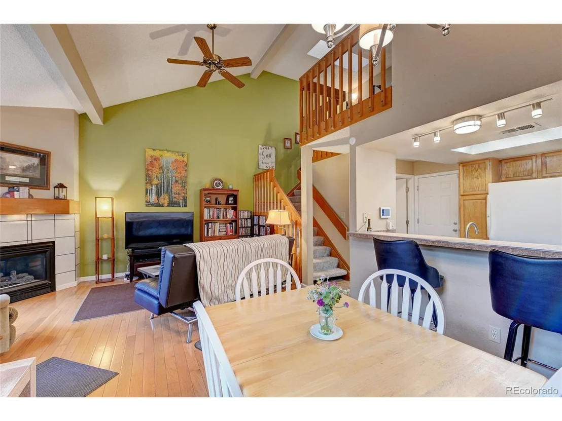 Photo of Unit E at 8774 Allison Dr