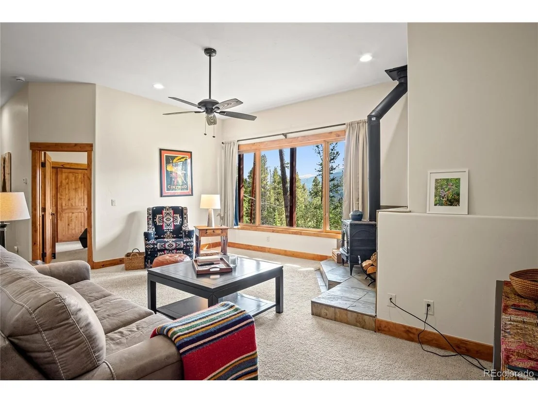 Photo of 314 Coronet Dr
