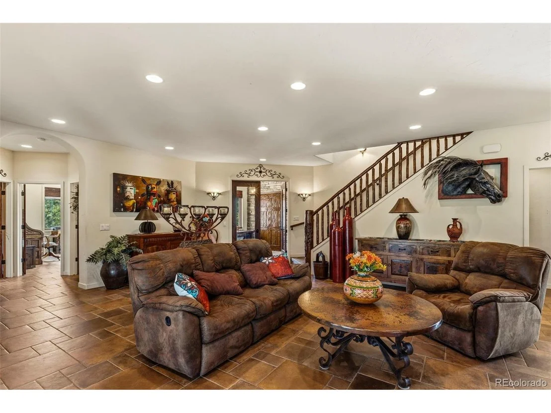 Photo of 28098 Green Valley Ln