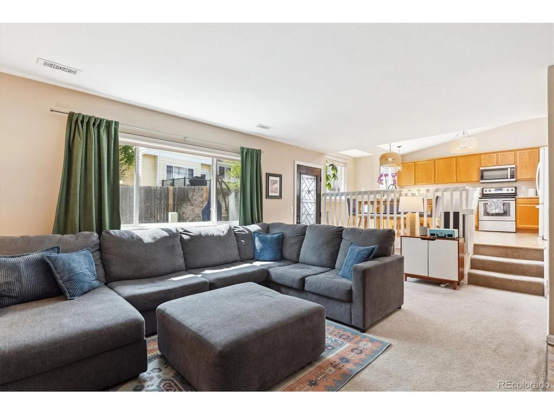 Photo of 1462 Hyacinth Way