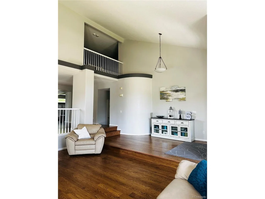 Photo of 4643 Castle Cir