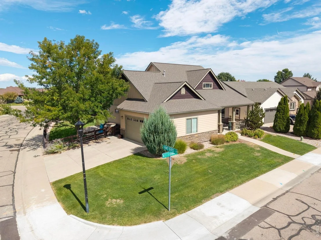 Photo of 102 Kitty Hawk Dr