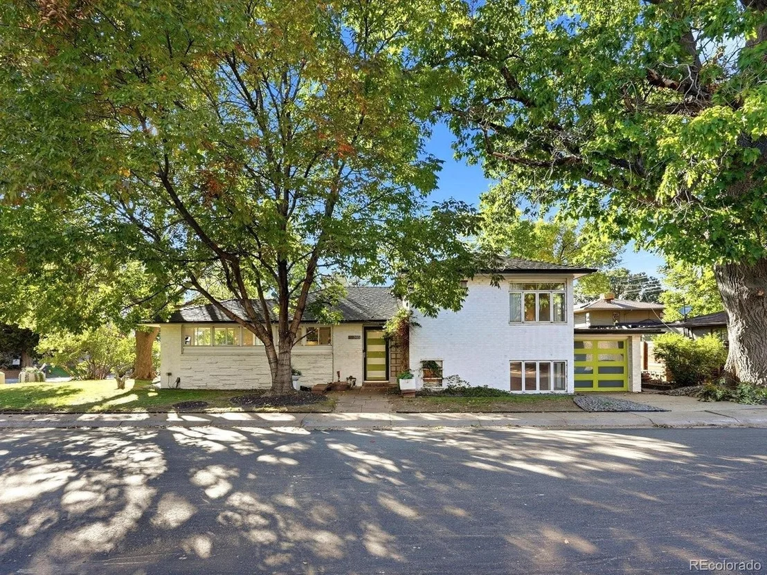 Photo of 2465 Stuart Ct