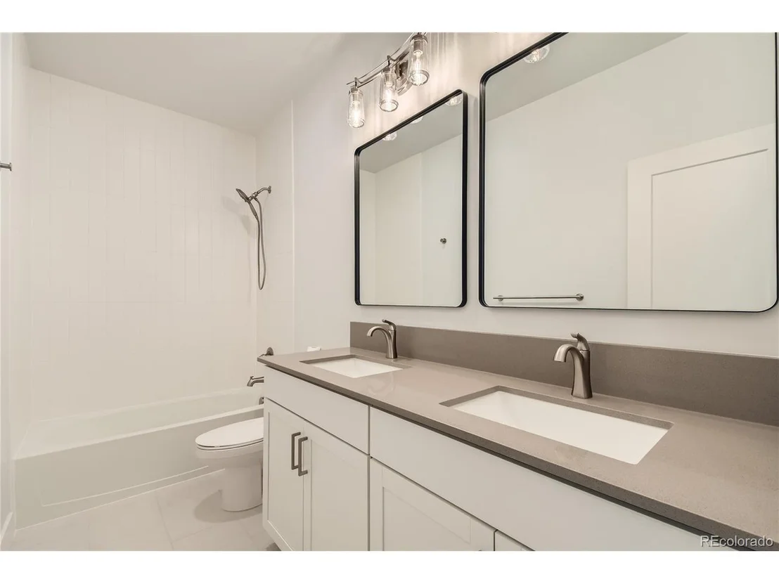 Photo of 1307 James Road