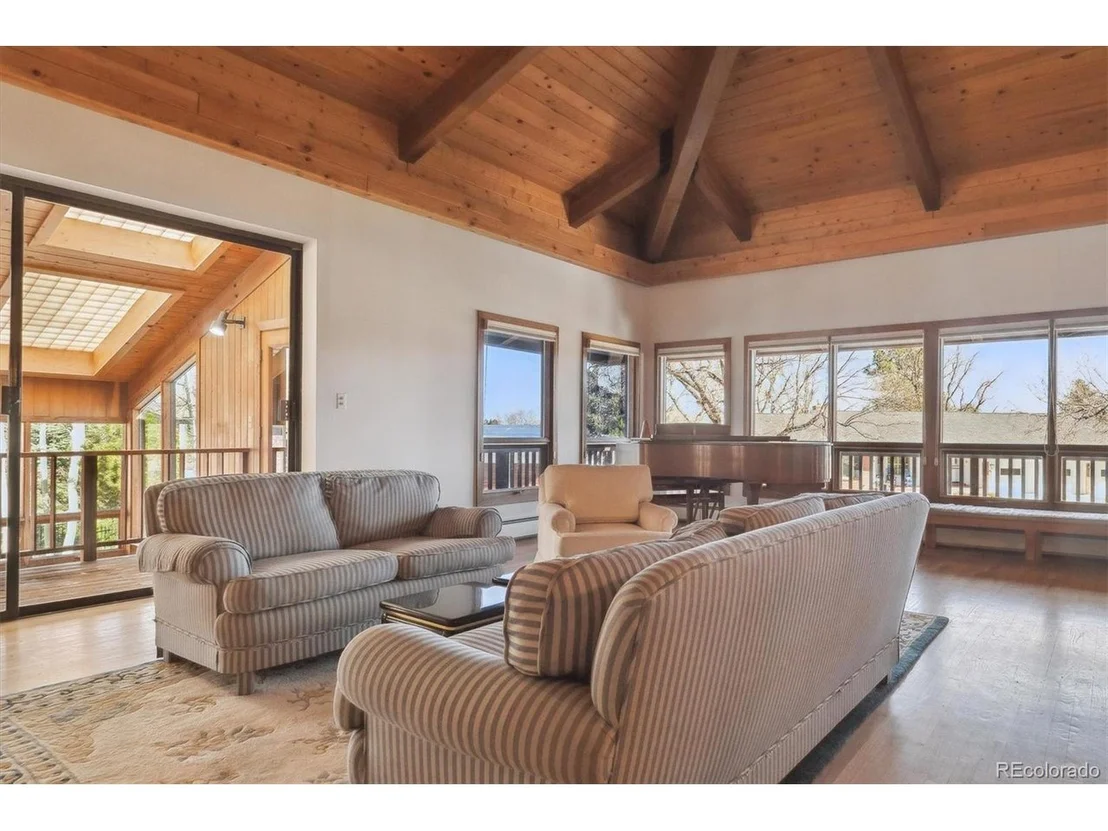 Photo of 8 Morningside Dr