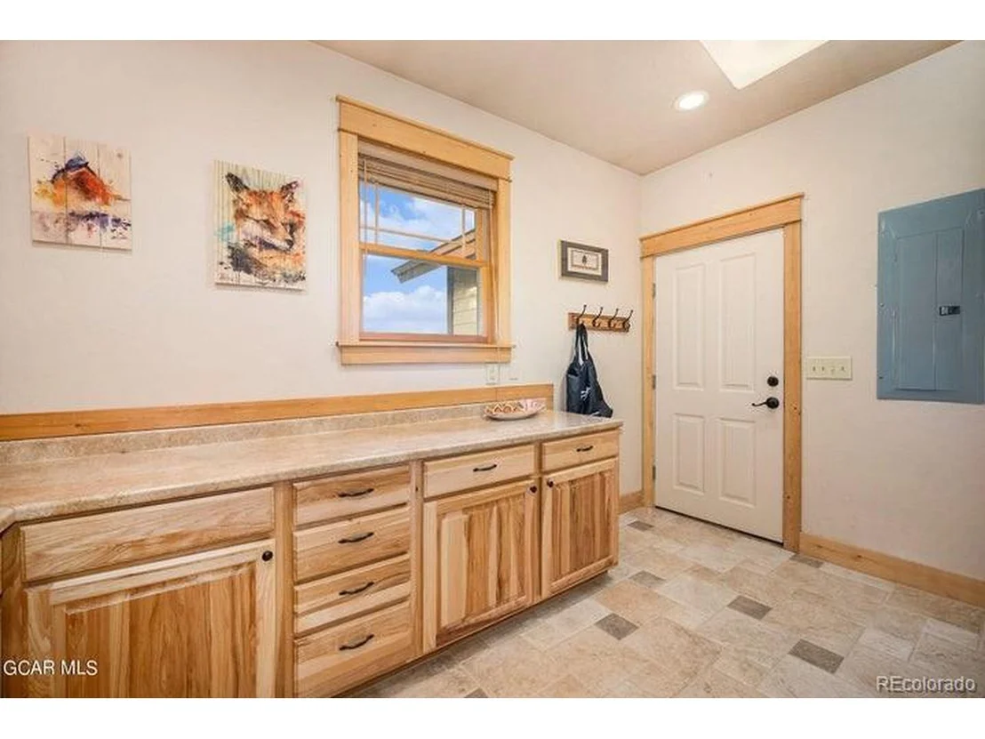 Photo of 809 Saddle Ridge Cir