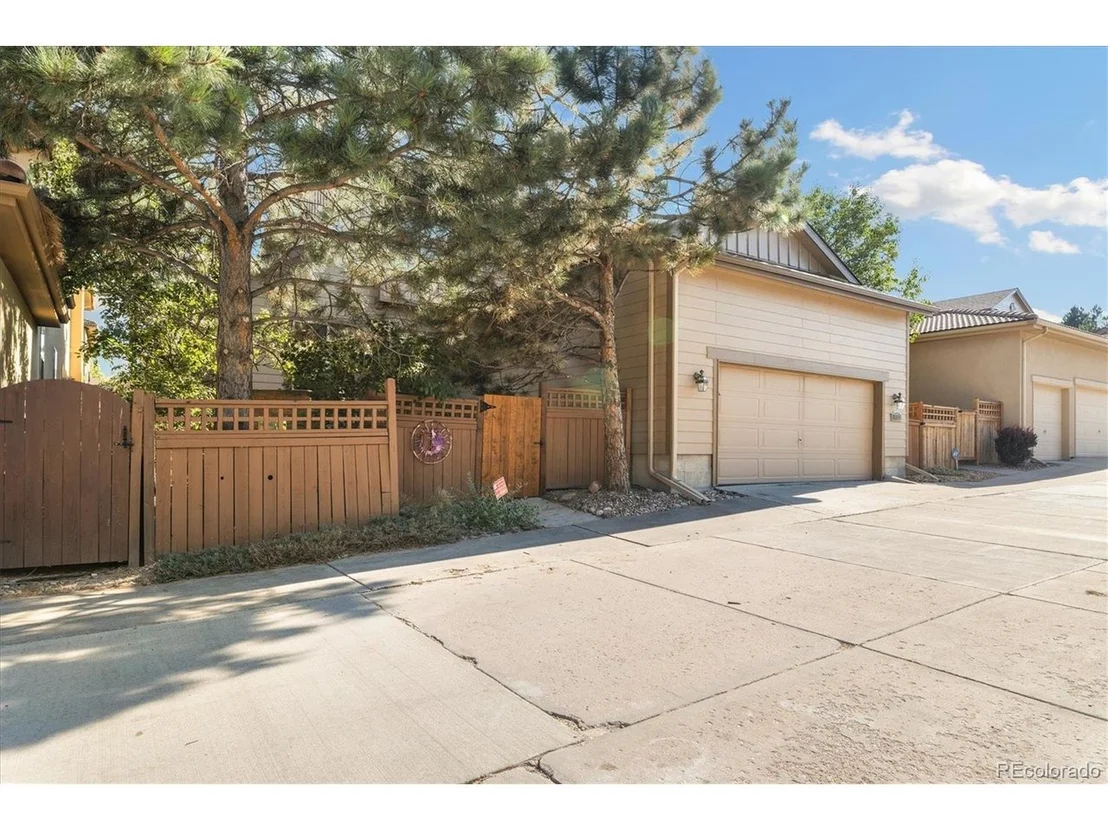 Photo of 10183 Bluffmont Dr