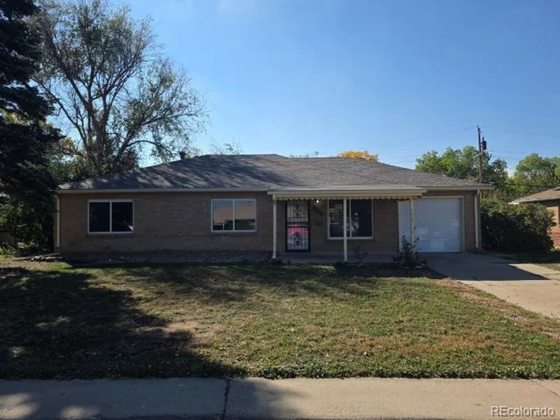 Photo of 1027 Troy St
