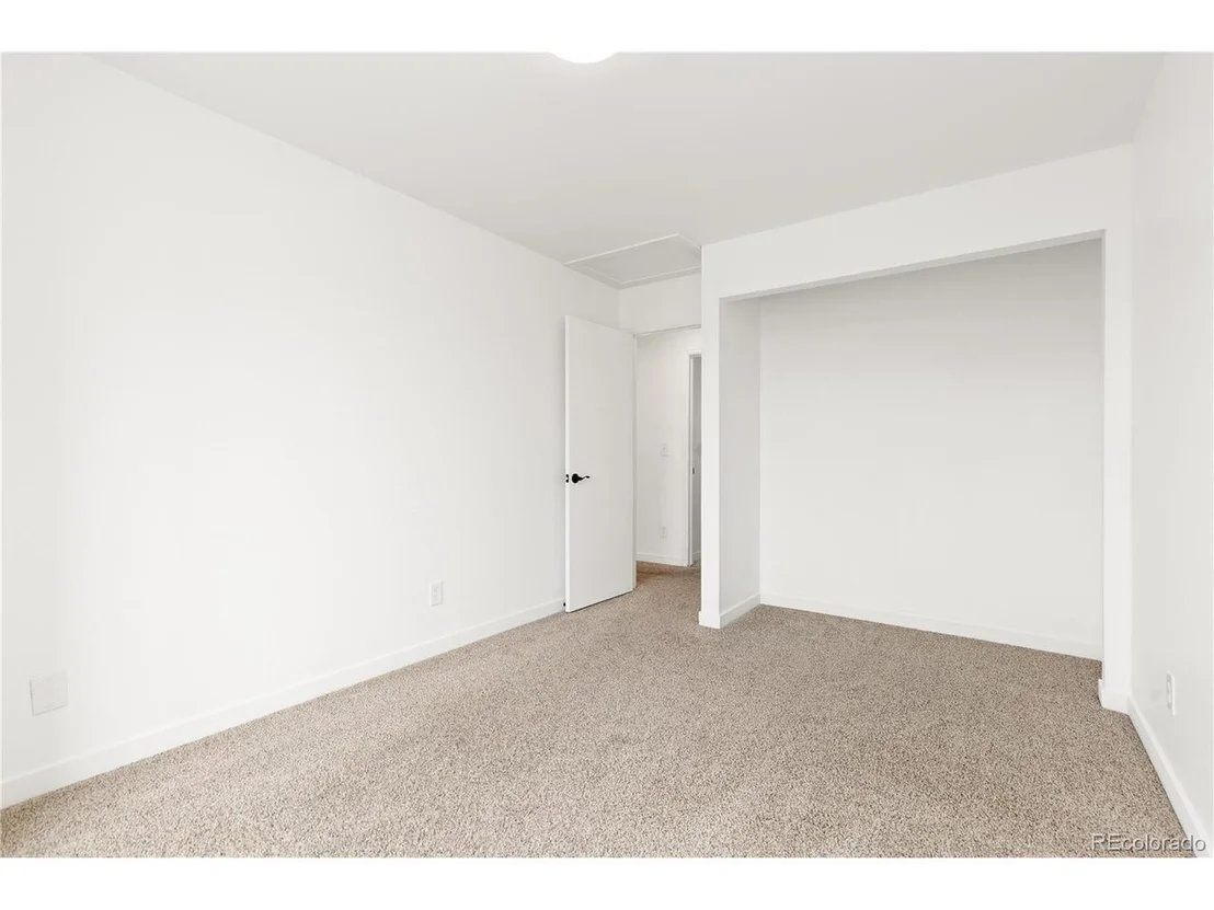 Photo of 3152 N Princess Cir