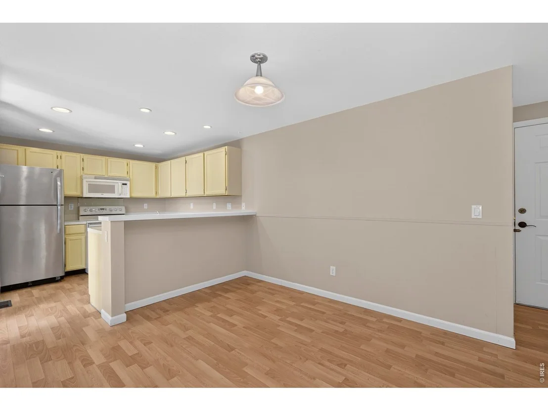 Photo of 4535 Seaway Cir