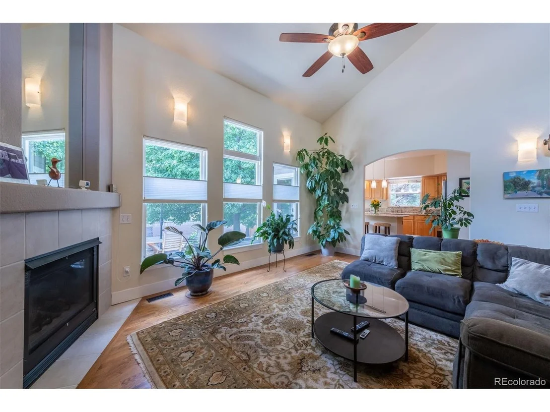 Photo of 2455 Mallard Cir