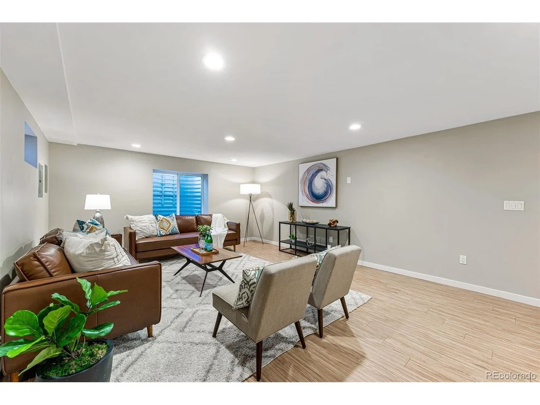 Photo of 2232 Holyoke Dr