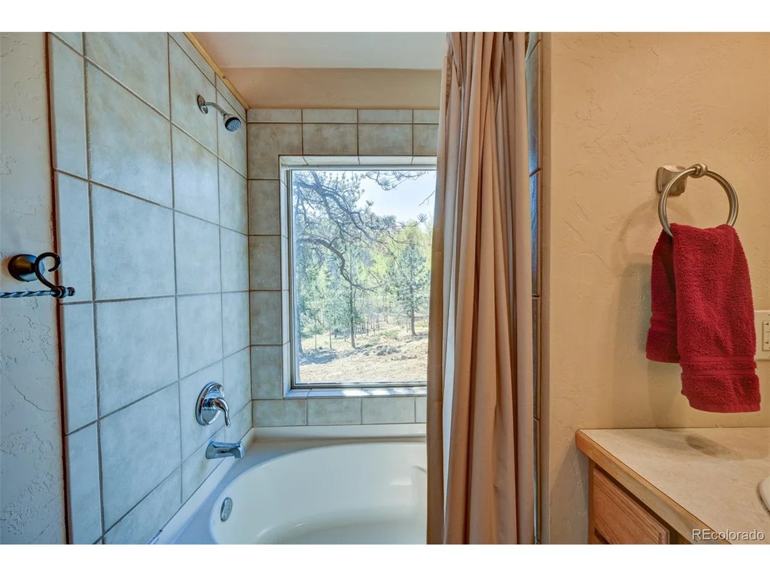 Photo of 447 Blacksmith Rd
