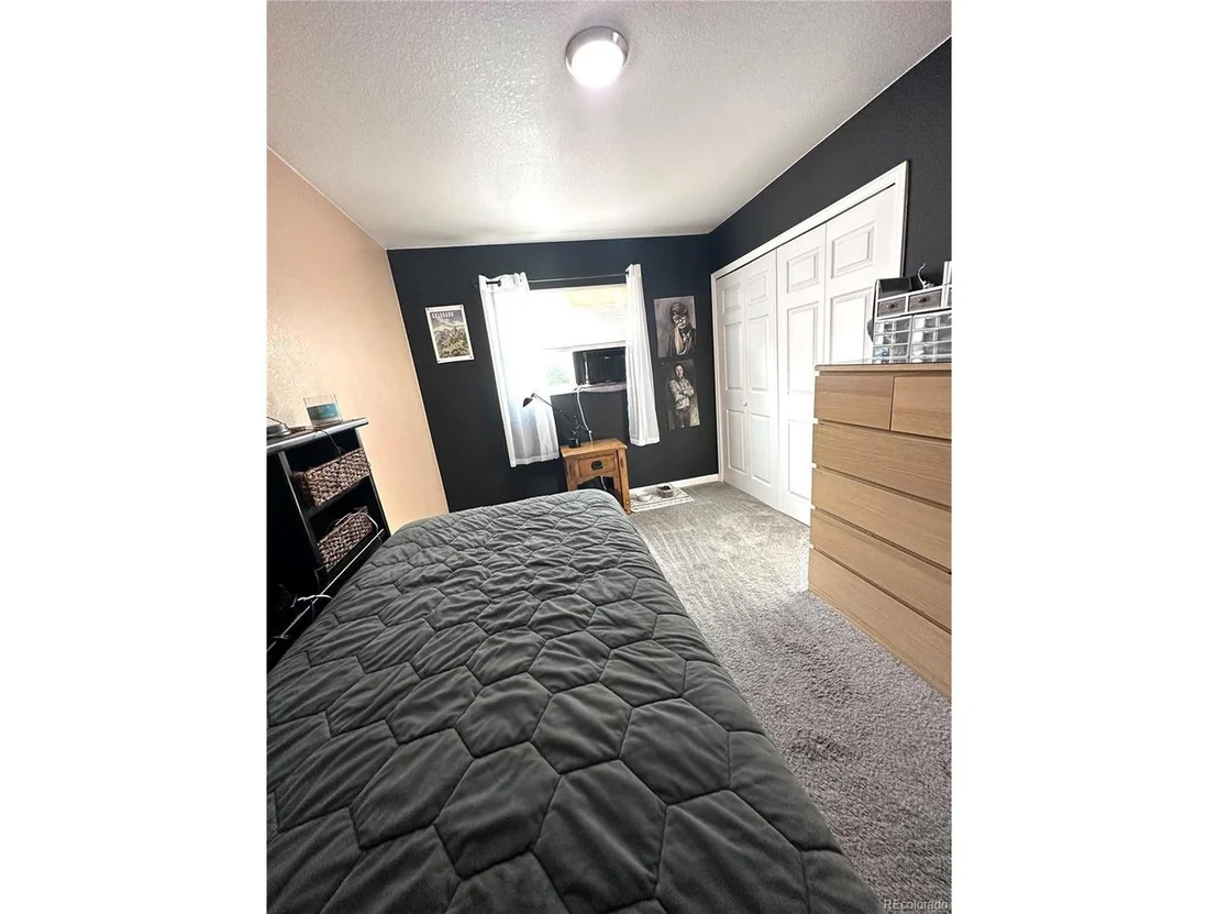 Photo of 8217 Explorador Calle